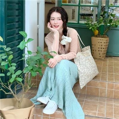 红衣少女